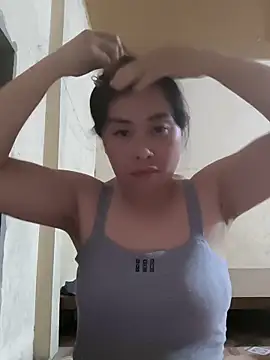 Snapshot of juicy-milu chatting on June 2026 03:25:01 PM juicy-milu online show from June 2026 03:25:01 PM