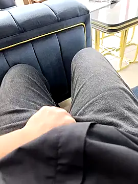 Snapshot of KADINDELISI34 chatting on February 2026 11:30:01 AM KADINDELISI34 online show from February 2026 11:30:01 AM