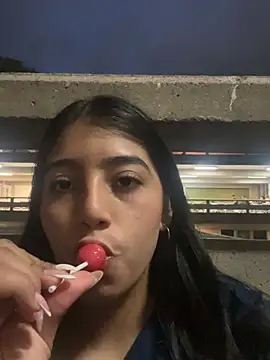 Snapshot of Sexy_mia_outdoors chatting on February 2026 11:36:02 PM Sexy mia outdoors online show from February 2026 11:36:02 PM