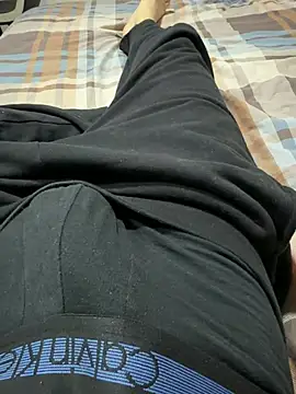 Vireontr1 online show from February 2026 06:19:01 PM