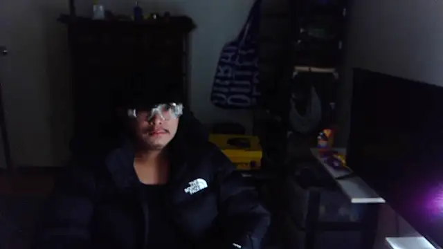 Snapshot of longlongsong chatting on March 2026 11:56:02 AM longlongsong online show from March 2026 11:56:02 AM