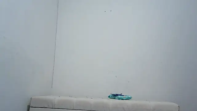 Couplesweethot online show from April 2026 11:31:01 PM