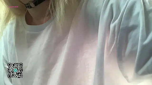 minnie joy online show from March 2026 12:31:02 PM