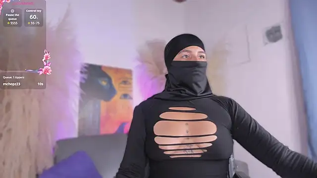 milkk  online show from February 2026 10:52:02 PM