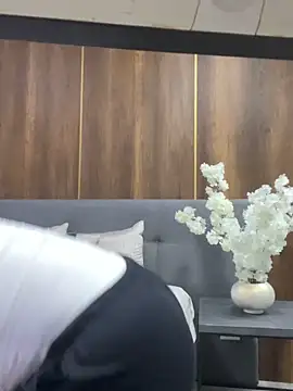 Snapshot of Tiffanyy_Lam chatting on February 2026 09:35:01 PM Tiffanyy Lam online show from February 2026 09:35:01 PM