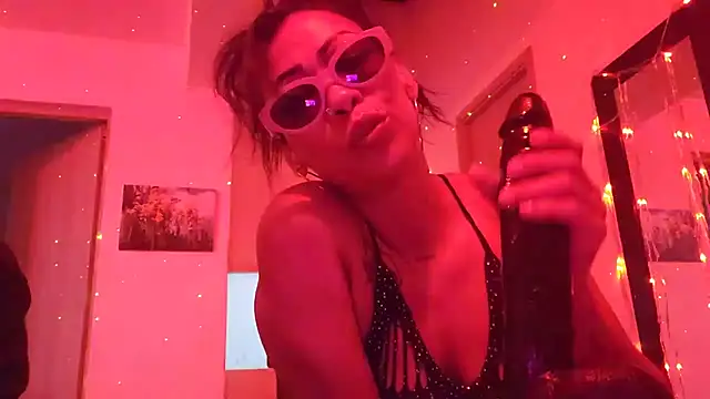 Snapshot of FirexxxDesire69 chatting on March 2026 11:07:02 PM FirexxxDesire69 online show from March 2026 11:07:02 PM