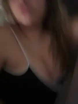 luciaaa 33 online show from March 2026 09:07:01 PM