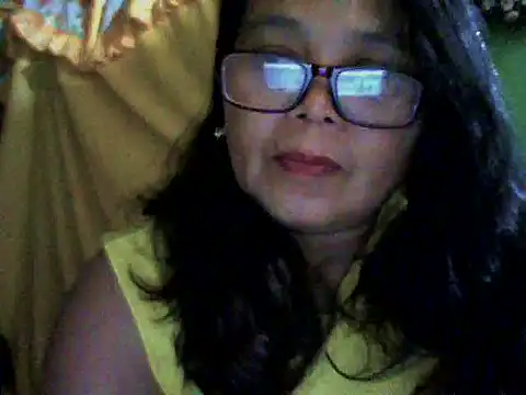 Flowerblossom123 online show from April 2026 11:33:01 AM