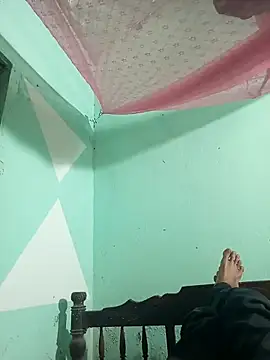 hungdecu online show from February 2026 12:38:01 PM