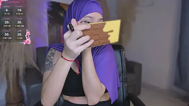 Amina Hind online show from February 2026 02:05:02 PM