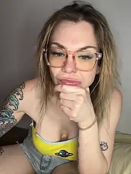 LaurenRae x online show from April 2026 03:10:02 AM