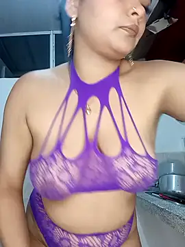 Snapshot of Emily_Rouse23 chatting on April 2026 01:20:02 AM Emily Rouse23 online show from April 2026 01:20:02 AM
