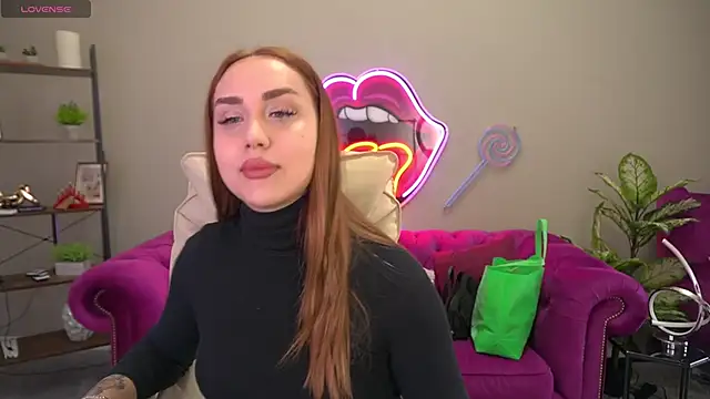 Snapshot of DawnGwin chatting on March 2026 06:50:01 AM DawnGwin online show from March 2026 06:50:01 AM