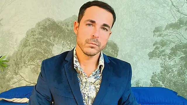 Adams Sanz online show from April 2026 07:00:01 PM