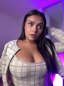 Snapshot of Sofia_lovee0 chatting on February 2026 09:57:02 PM Sofia lovee0 online show from February 2026 09:57:02 PM