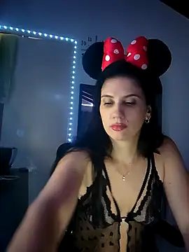 sashaaqueen online show from March 2026 02:49:01 AM