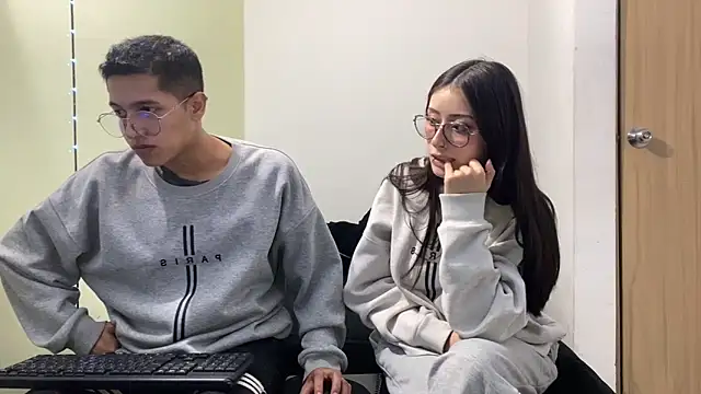 ScorpionDark11 online show from April 2026 12:43:02 AM