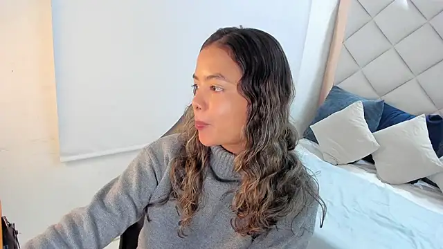 Snapshot of dulce_lyraa1 chatting on February 2026 04:22:01 AM dulce lyraa1 online show from February 2026 04:22:01 AM