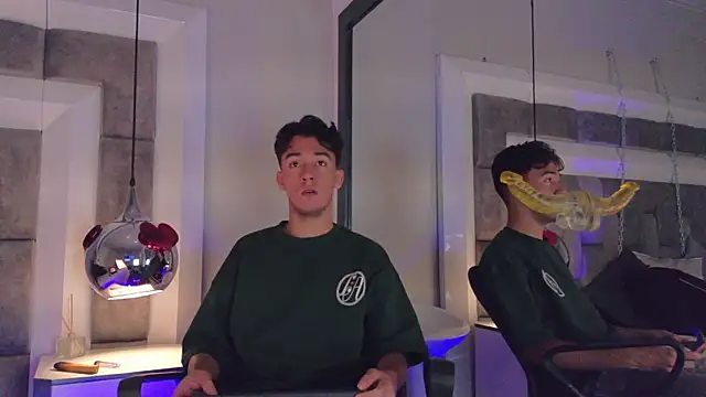 Austin Reedss online show from April 2026 12:21:02 PM