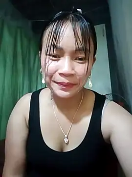 Snapshot of mami-rubi chatting on April 2026 11:52:02 AM mami-rubi online show from April 2026 11:52:02 AM