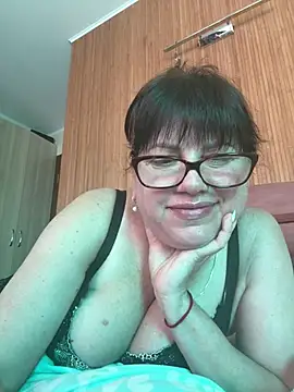 Snapshot of expensive_lady chatting on May 2026 07:13:01 AM expensive lady online show from May 2026 07:13:01 AM