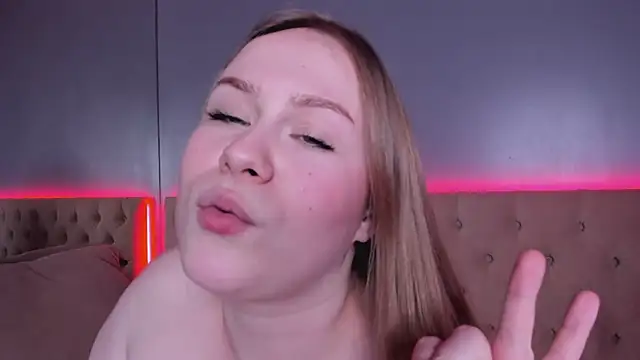 Snapshot of stacy_moorex chatting on April 2026 08:57:02 PM stacy moorex online show from April 2026 08:57:02 PM