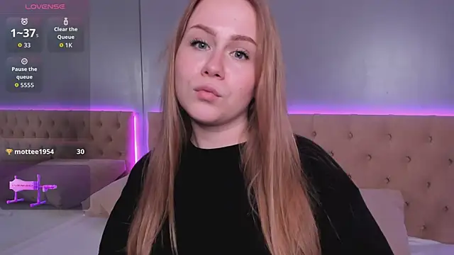 Snapshot of stacy_moorex chatting on May 2026 08:40:02 PM stacy moorex online show from May 2026 08:40:02 PM