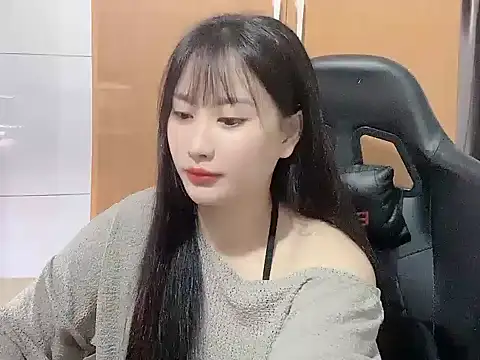 Sunny2868 online show from March 2026 02:54:02 PM