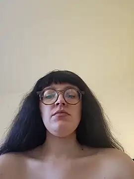 Mommynatrix online show from May 2026 05:41:02 PM