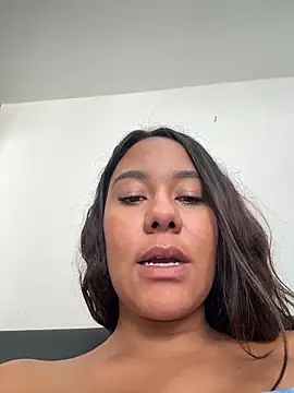 KarinaGrant online show from March 2026 04:01:02 PM