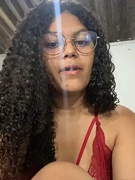 Snapshot of prettydall chatting on March 2026 03:30:01 PM prettydall online show from March 2026 03:30:01 PM