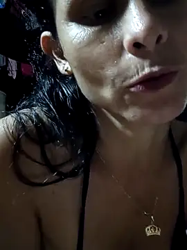 yuliitza4 online show from March 2026 11:20:01 PM