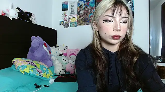 cinnamongirlgm0 online show from March 2026 12:59:01 AM