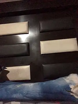 Elsolo2 online show from March 2026 12:04:01 AM