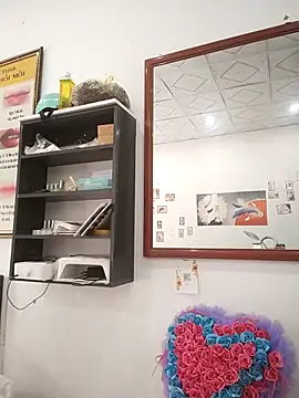 Ivy Trix2 online show from March 2026 12:58:02 AM