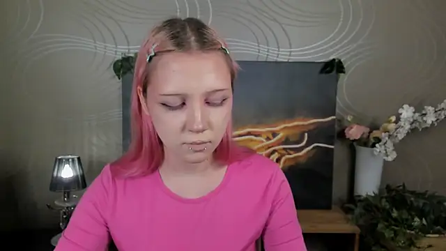 Snapshot of LinMagpuri chatting on February 2026 12:04:02 PM LinMagpuri online show from February 2026 12:04:02 PM