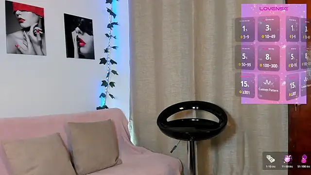Snapshot of Rebeca_Marchetti chatting on June 2026 08:03:01 PM Rebeca Marchetti online show from June 2026 08:03:01 PM