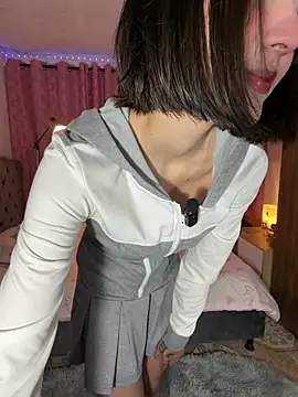 AitanaJhons  online show from April 2026 10:37:02 AM