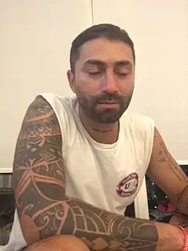 sebitamillo91 online show from March 2026 11:32:02 PM