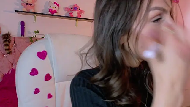 Miis Beella online show from March 2026 08:34:02 PM