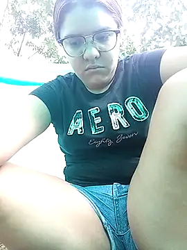 single kitten online show from March 2026 12:11:01 PM