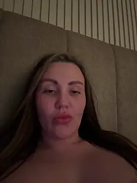 Snapshot of BustyNova chatting on February 2026 09:24:01 PM BustyNova online show from February 2026 09:24:01 PM