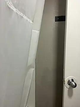 Loopsies online show from April 2026 01:23:02 AM