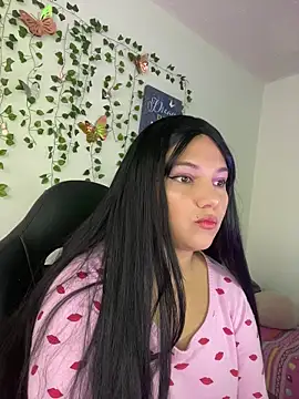 aurora bela online show from March 2026 12:20:02 PM