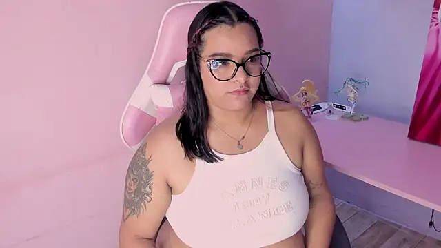 EmeelyMuller online show from March 2026 06:06:02 AM