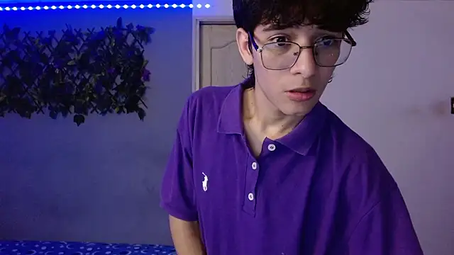 noah millerx online show from March 2026 10:40:01 PM