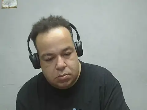 UrsoBissexualPauGrosso online show from March 2026 10:46:01 PM