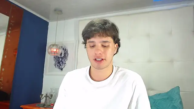 EXCLUSIVE8 online show from March 2026 05:08:02 AM