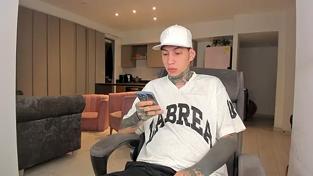 Snapshot of im_dantee chatting on March 2026 04:14:02 AM im dantee online show from March 2026 04:14:02 AM