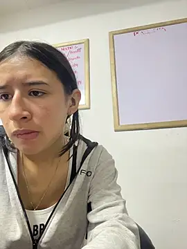 LilyRossi  online show from July 2026 12:42:02 PM